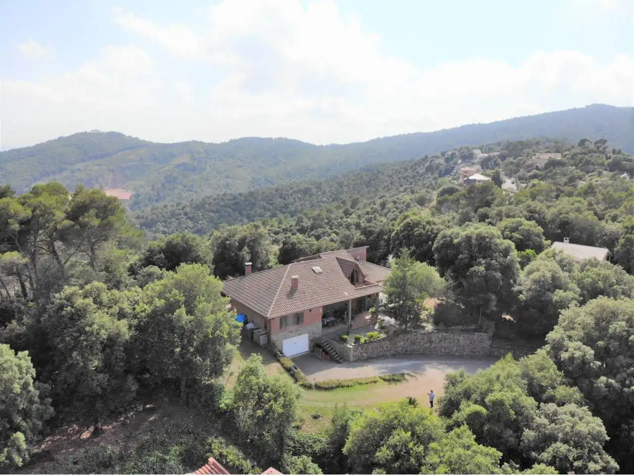 Vista exterior de Casa o chalet en venta en Castellar del Vallès con Calefacción, Jardín privado y Terraza