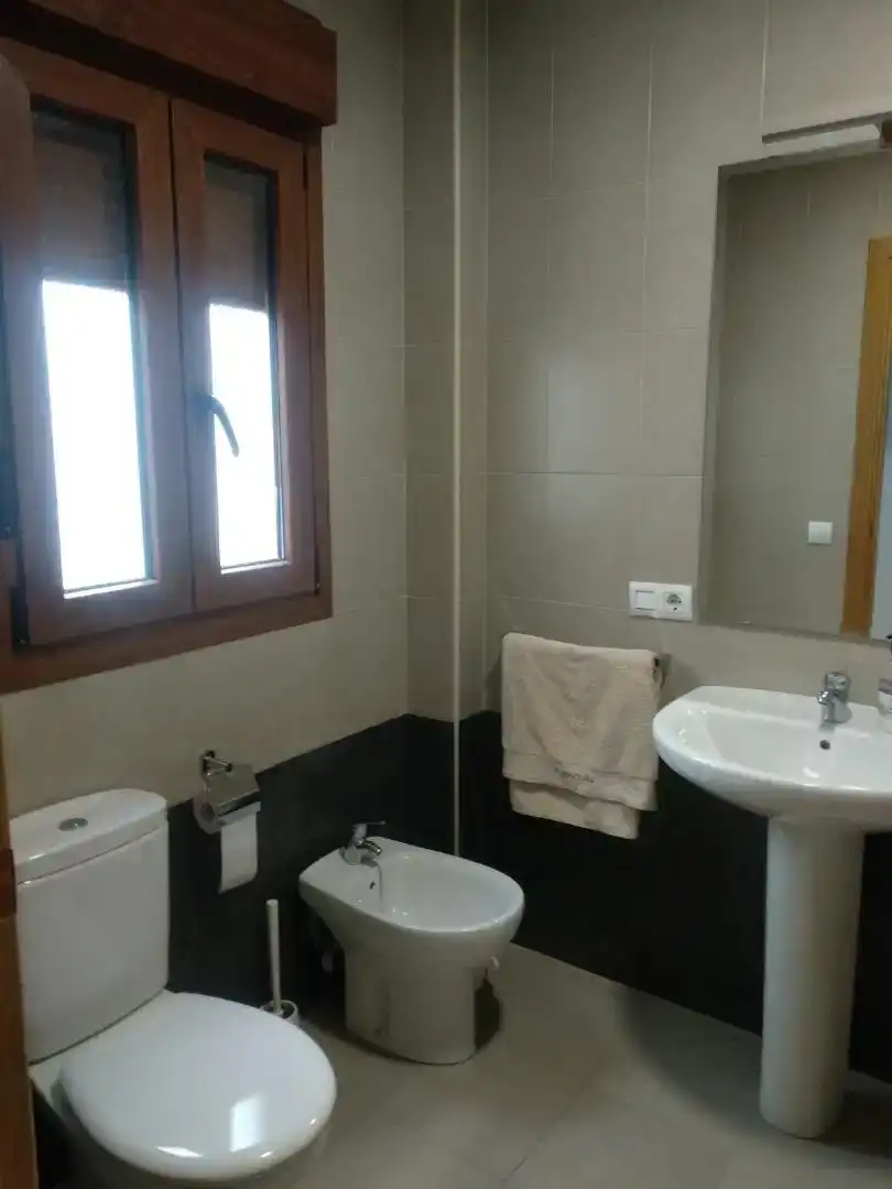 Bathroom of Flat for sale in Montilla  with Air Conditioner, Storage room and Furnished