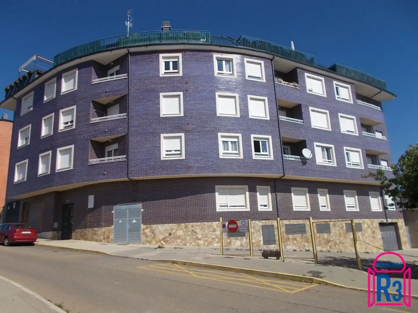 Außenansicht von Wohnungen zur Miete in León Capital  mit Heizung, Terrasse und Möbliert