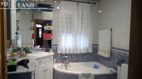 Casa de 2 plantas en calle Duque de Alba, de 350m2 de superficie y 550 m2 construidos, imatge 5