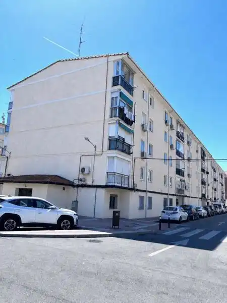 Vista exterior de Piso en venta en Torrejón de Ardoz