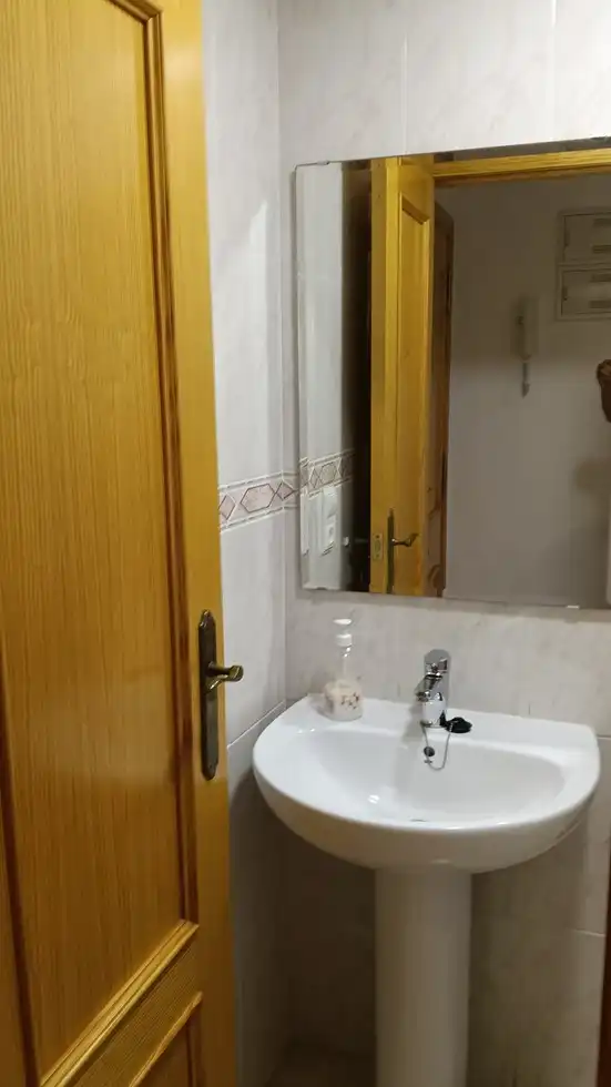 Baño de Apartamento en venta en Xeraco con Terraza, Trastero y Amueblado