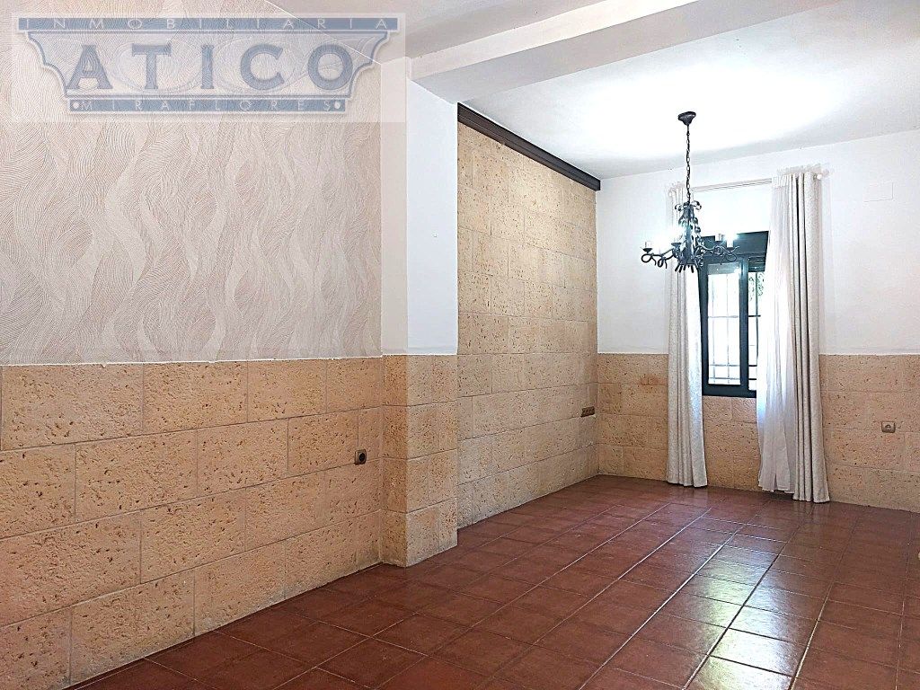 House or chalet for sale in  Sevilla Capital