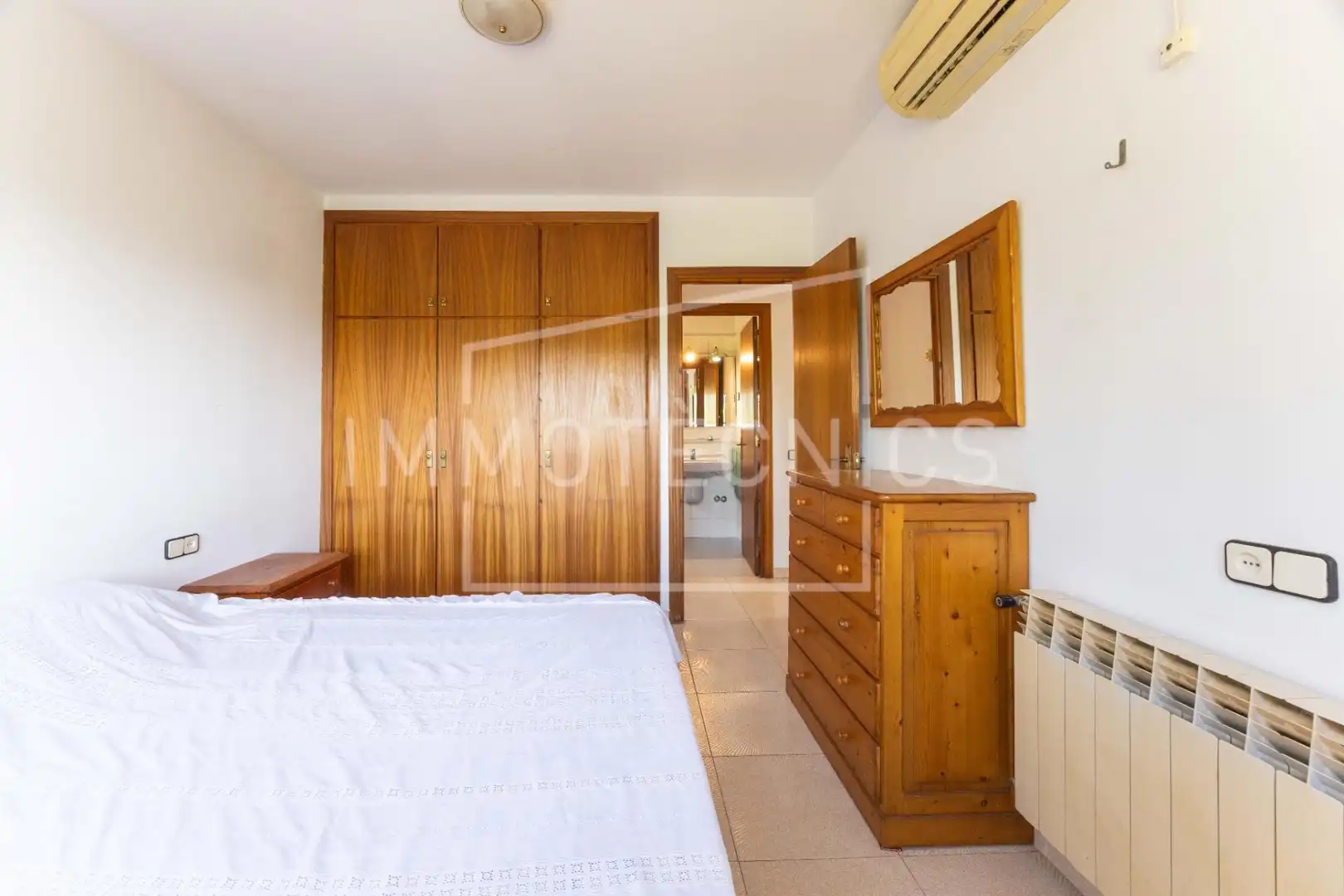 Bedroom of Houses for sale in Arenys de Munt  with Air Conditioner, Heating and Private garden