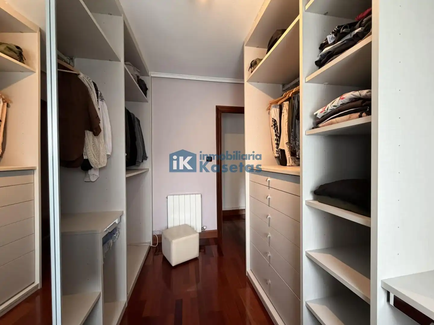 Habitación de Piso en venta en Zaratamo con Calefacción y Terraza