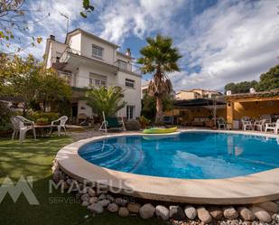 Exterior view of House or chalet for sale in Esparreguera  with Heating, Private garden and Terrace