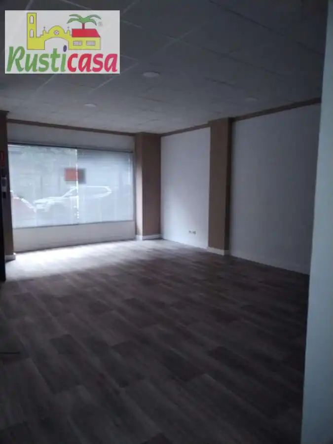 Local comercial en venta en Bailén, imagen 3