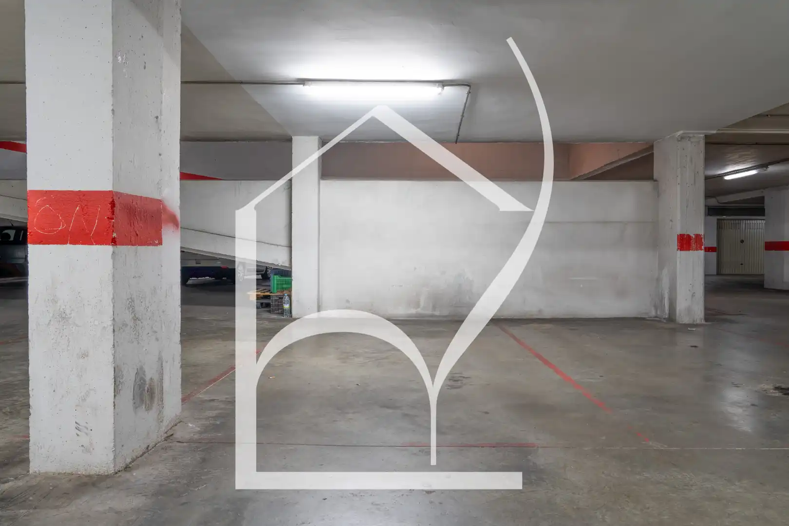 Parkplatz von Wohnung zum Verkauf in Salamanca mit Klimaanlage, Heizung und Möbliert