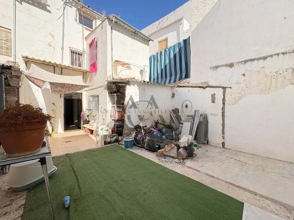 Vista exterior de Casa o chalet en venta en Las Tinajerías - Juderías