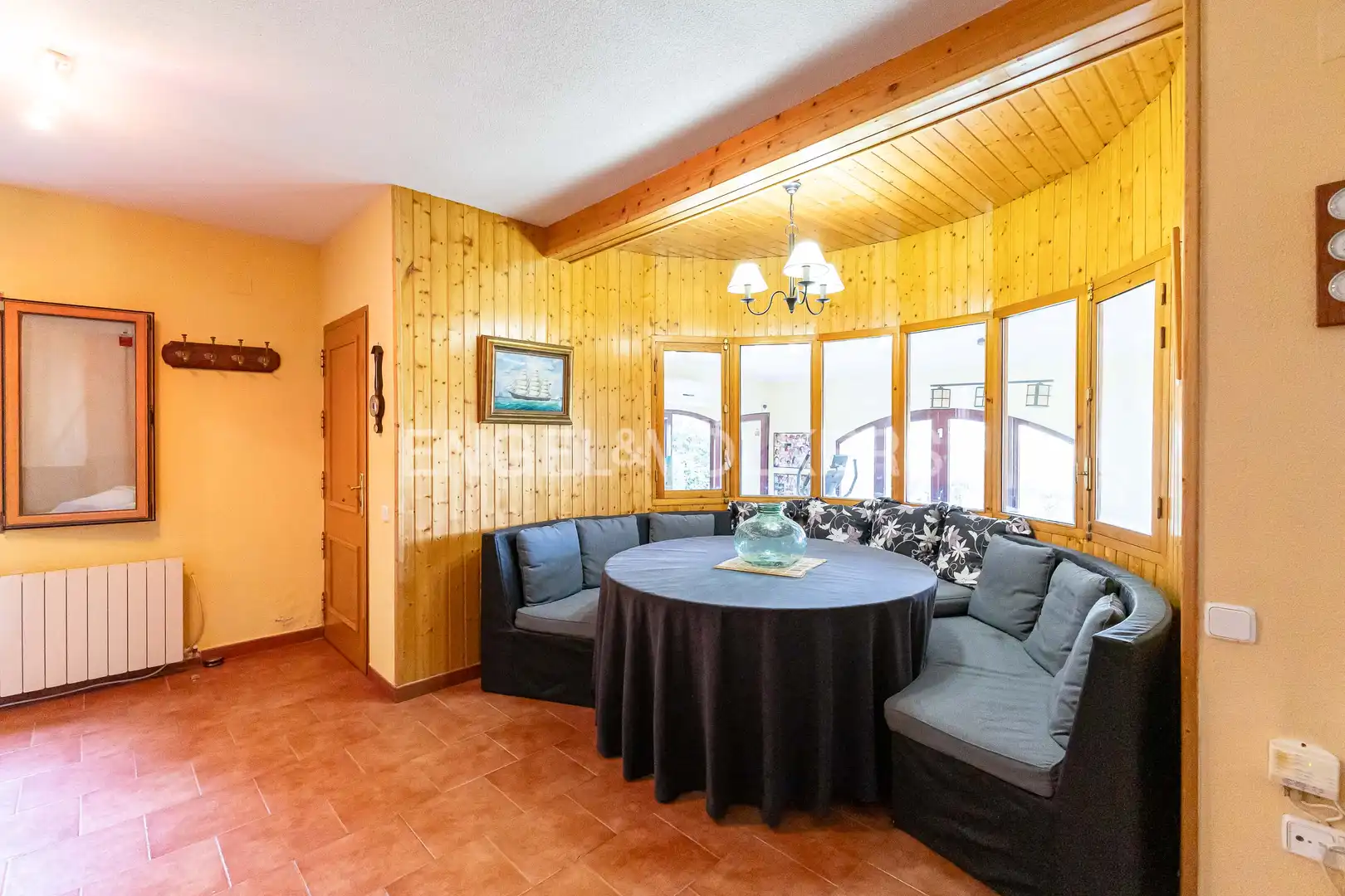Comedor de Casa o chalet en venta en El Casar con Aire acondicionado, Calefacción y Jardín privado