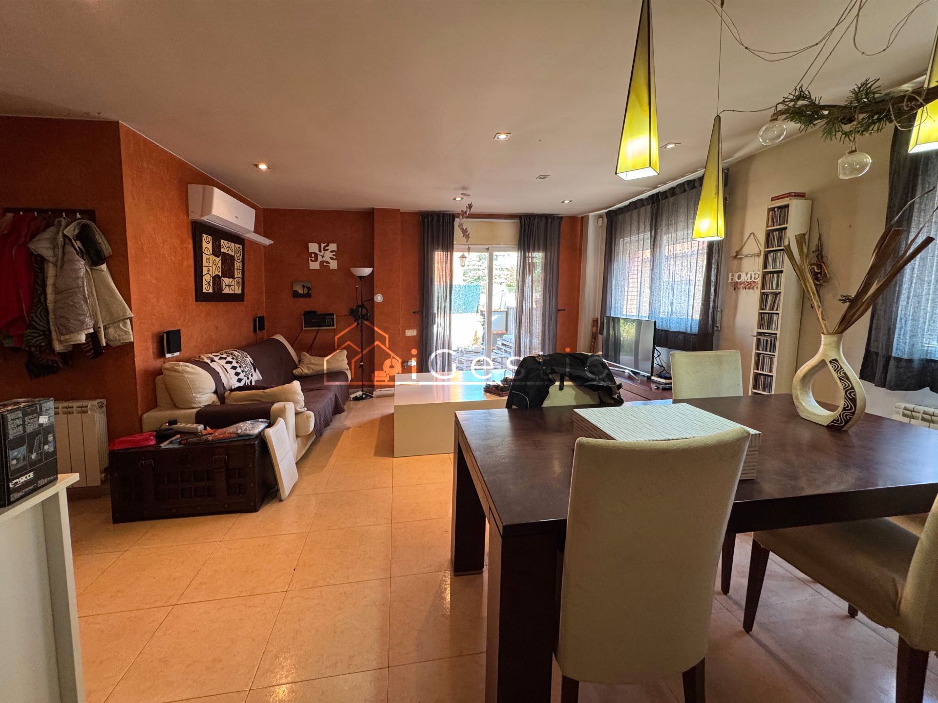 Casa adosada en venta en Carrer Londres, 7, Castellbell i el Vilar