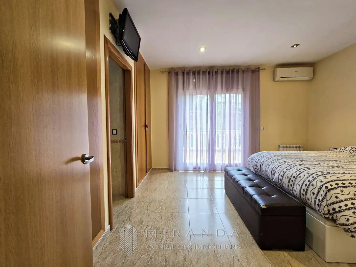 Detached house with terrace for sale in Avinguda Ca l'Esmandia, imagen 34