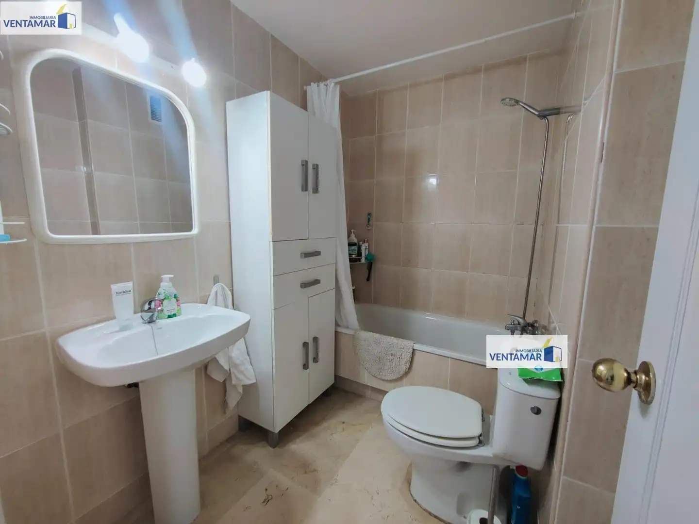 Baño de Ático en venta en San Roque con Terraza y Balcón