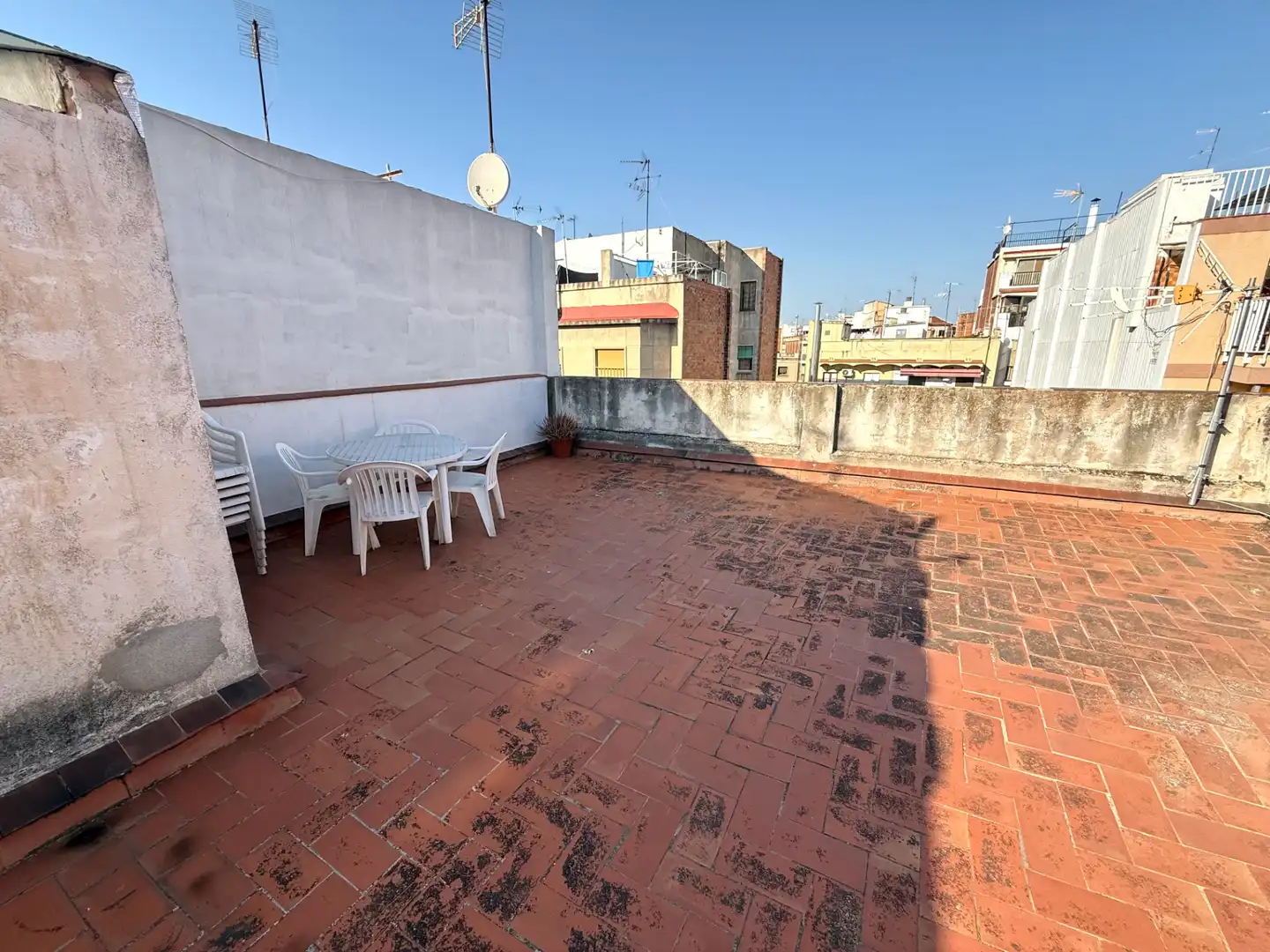 Terraza de Edificio en venta en L'Hospitalet de Llobregat