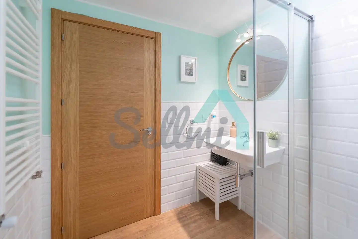 Baño de Casa adosada en venta en Ribadeo con Calefacción, Jardín privado y Terraza