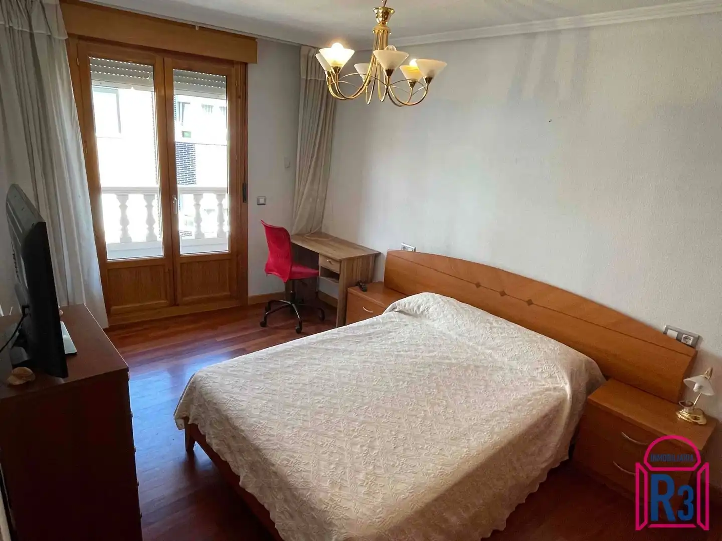 Bedroom of Flat for rent in Villaquilambre  with Heating, Terrace and Furnished
