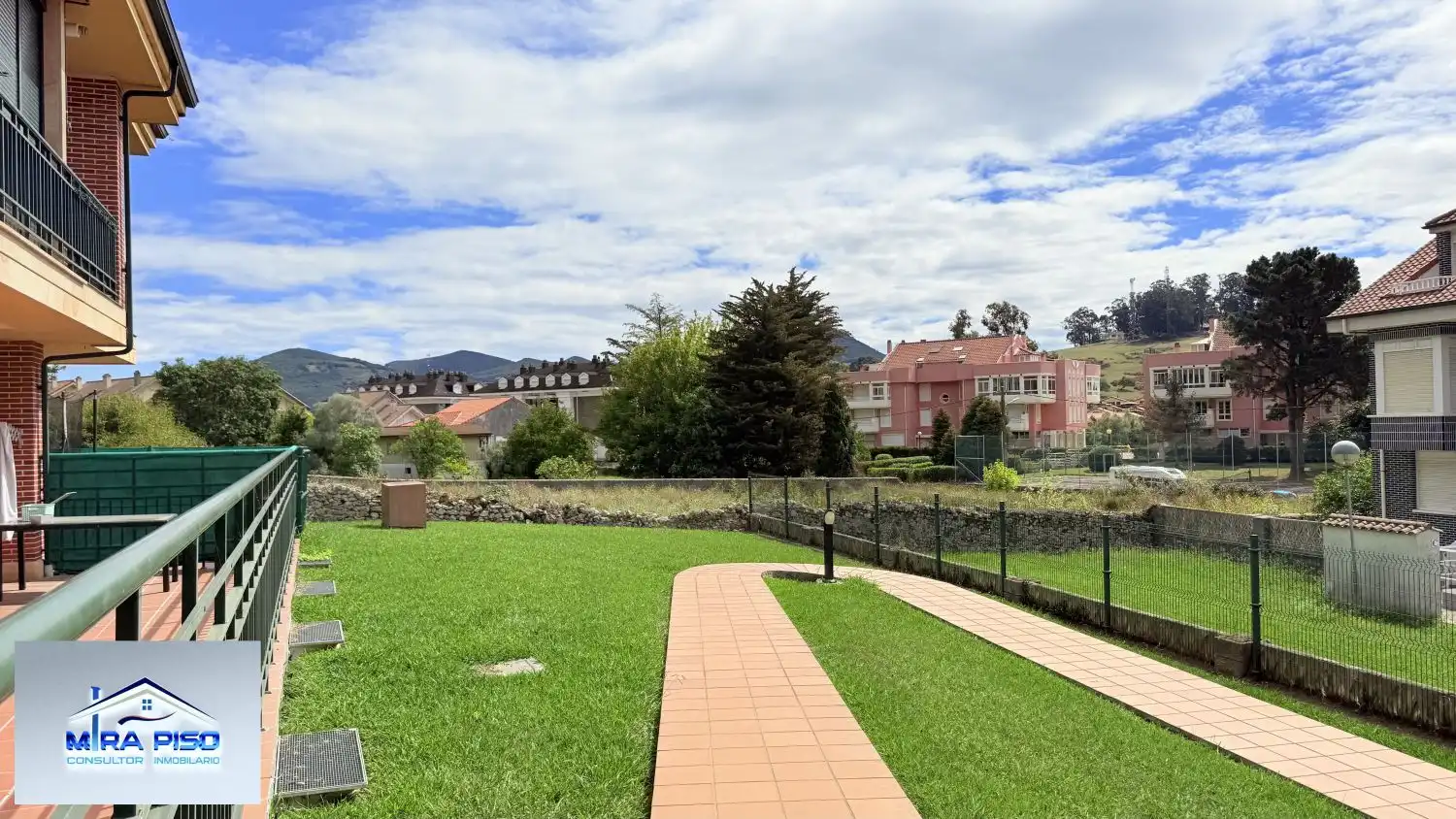 Terraza de Dúplex en venta en Argoños  con Calefacción, Terraza y Trastero