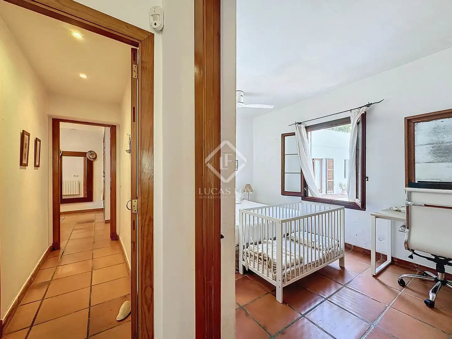 Country house zum Verkauf in Es Mercadal mit Heizung, Privatgarten und Terrasse