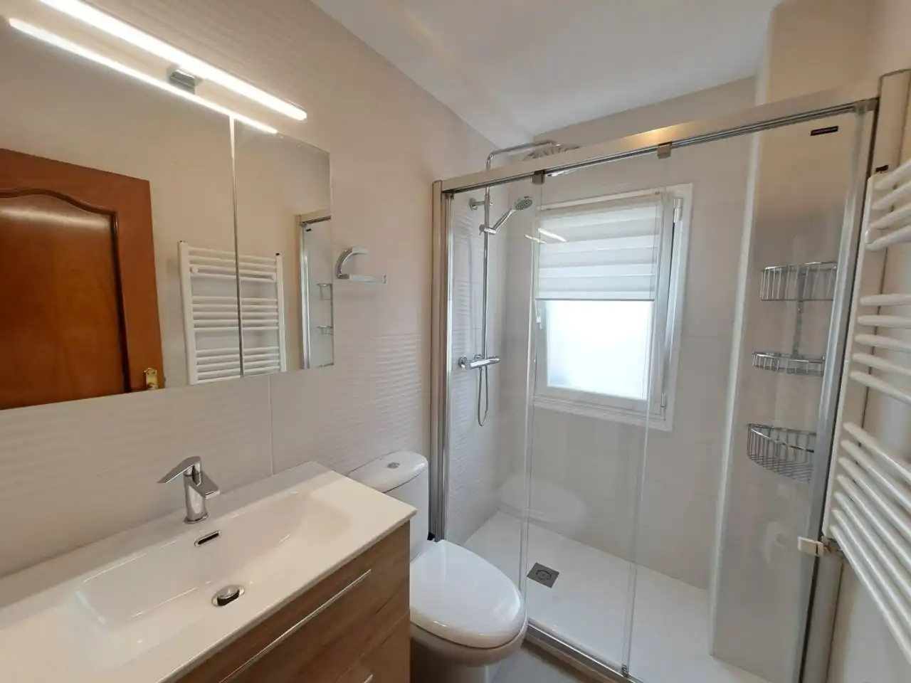 Bathroom of Flat for sale in Burgos  with Heating