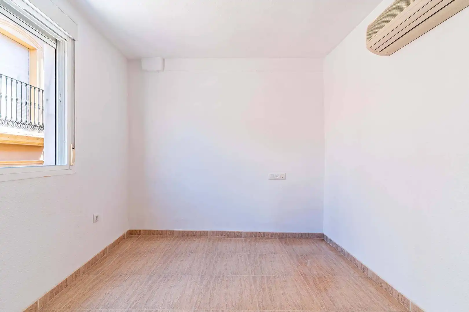 Residencial en venda a Calle TENOR IRIBARNE, imagen 25