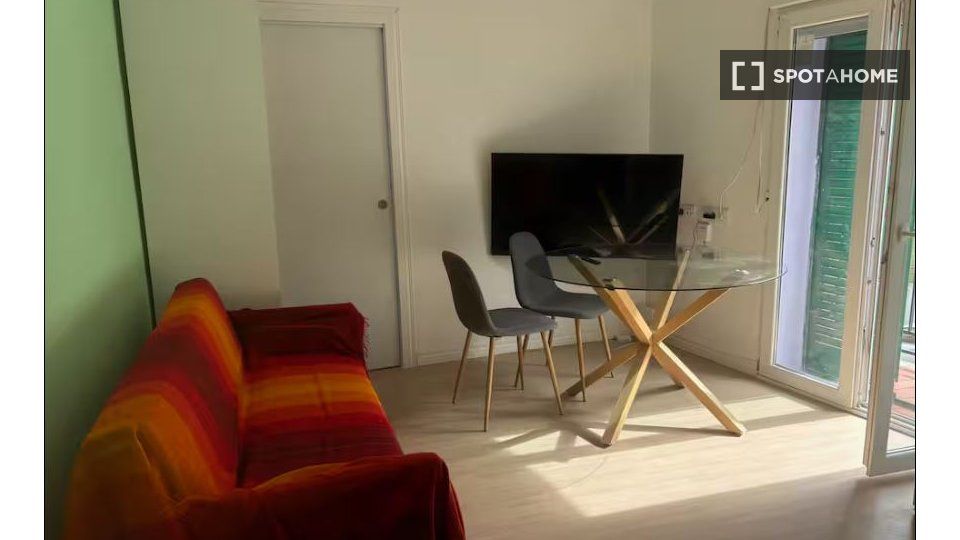 Sala d'estar de Pis de lloguer en  Madrid Capital amb Aire condicionat, Calefacció i Moblat