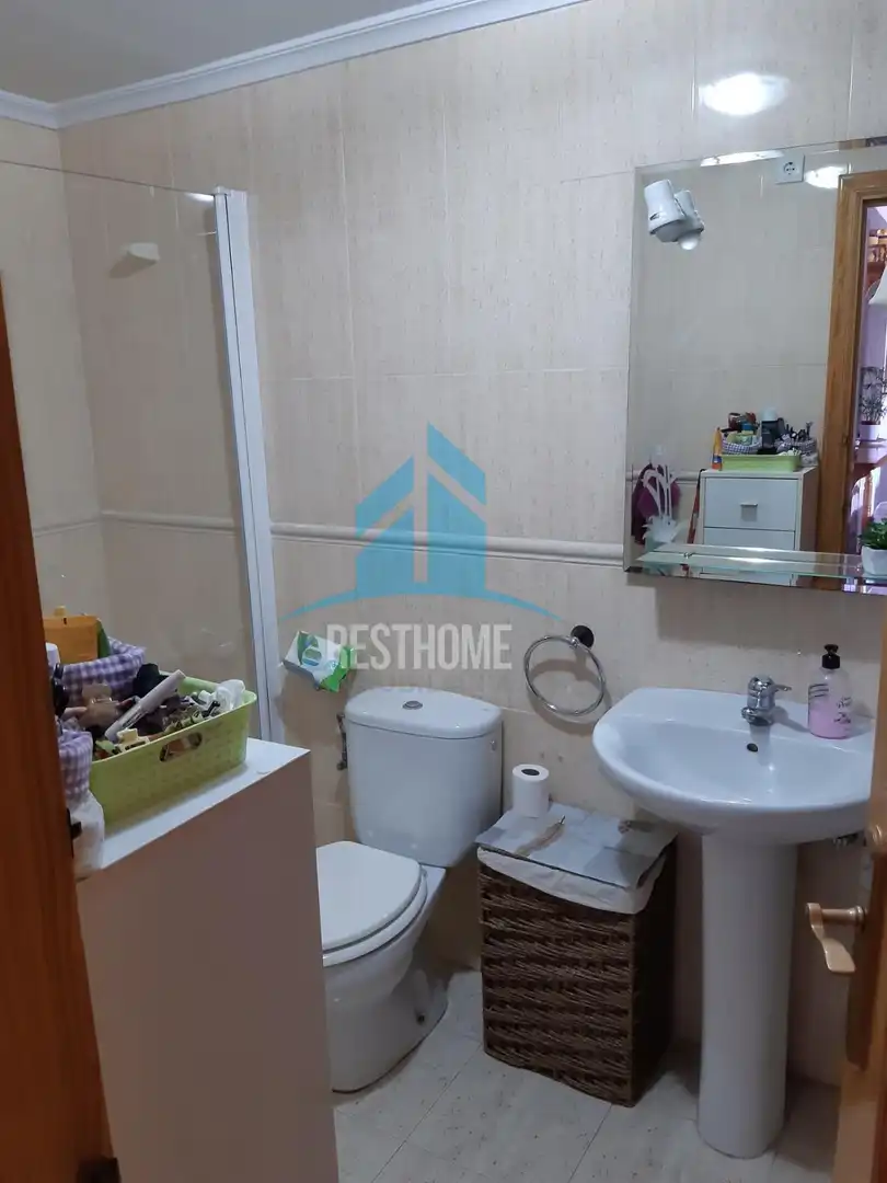 Bany de Apartament en venda en La Mata