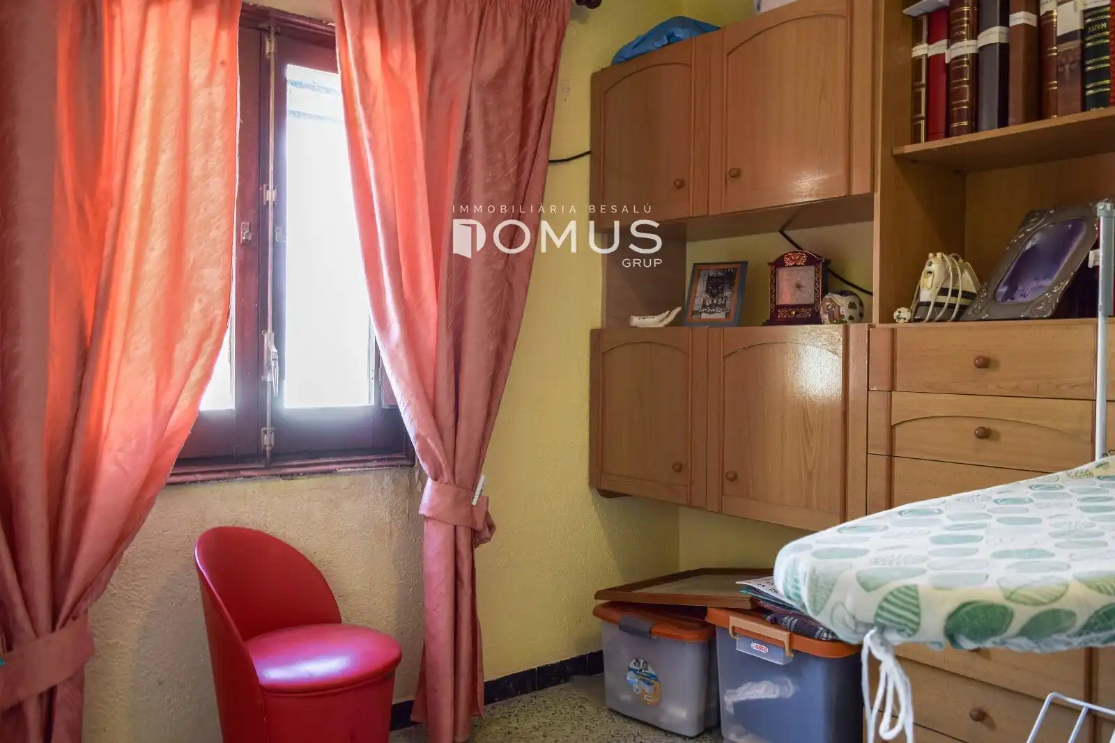 Bedroom of Houses for sale in Besalú  with Heating, Terrace and Storage room