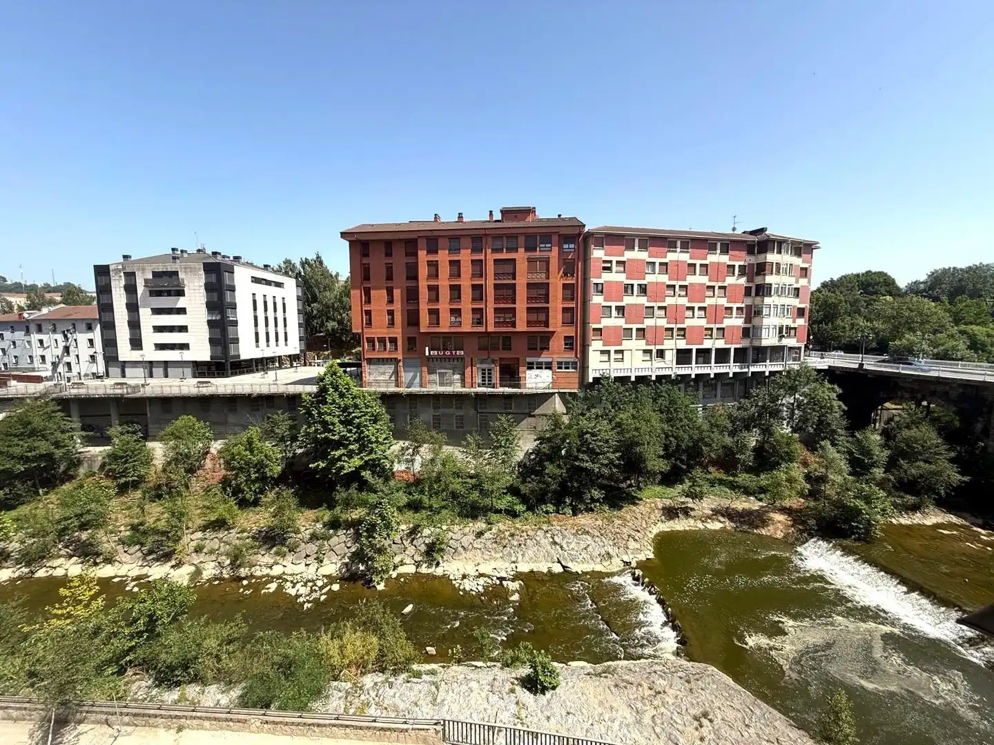 Exterior view of Flat for sale in Basauri   with Heating and Balcony