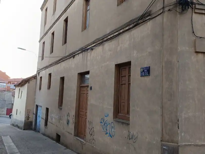 Casa in vendita a Plaza Santa Colomba 6, imagen 3