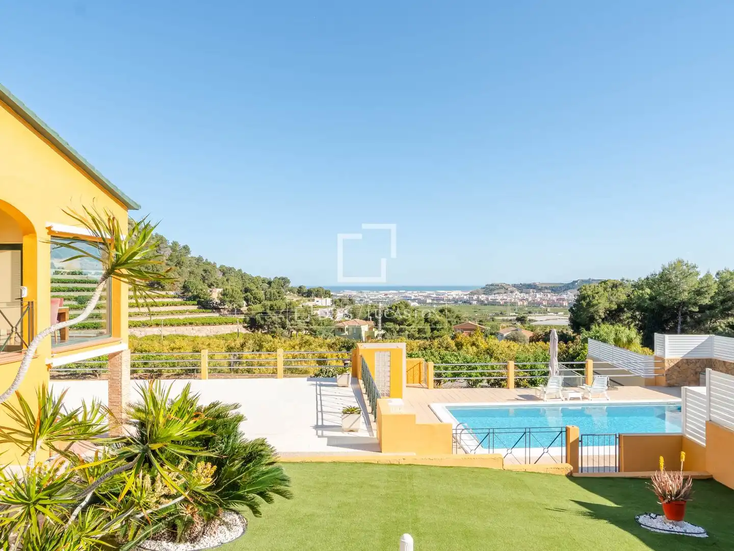 Exterior view of Houses for sale in Sagunto / Sagunt  with Air Conditioner, Heating and Private garden