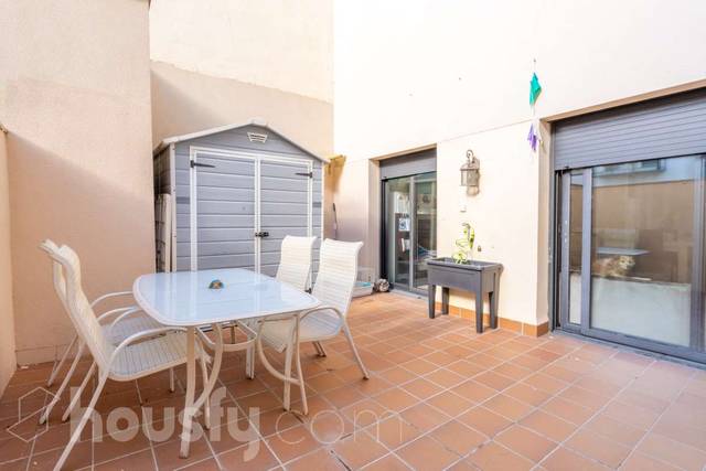 Piso en Venta en Carrer de Pacs del Penedès, . en Les Clotes