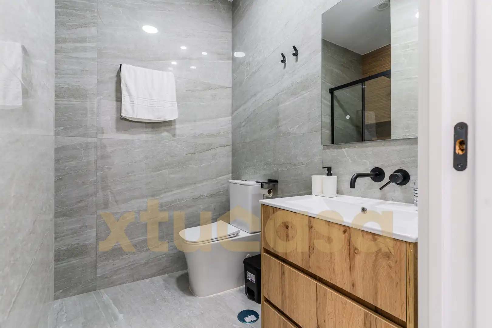 Apartamento en venta en Avenida San Severiano, Astilleros - La Paz - Loreto - El Corte Inglés