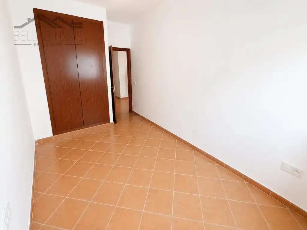 Piso en venta en Estepona con Balcón