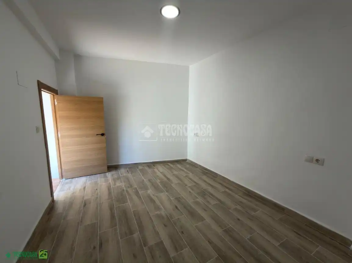 Habitación de Casa adosada en venta en El Romeral con Terraza