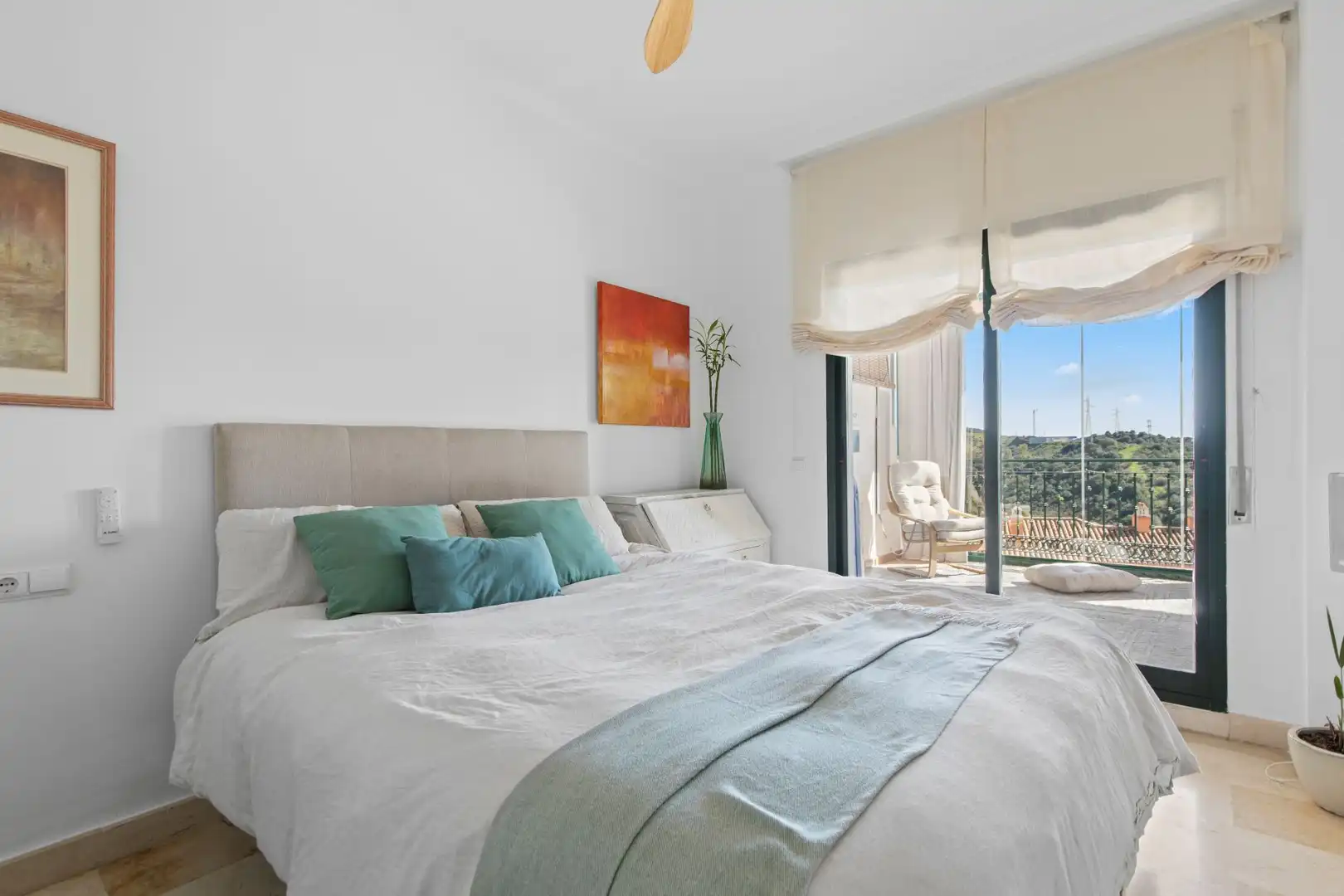 Habitación de Apartamento en venta en Marbella con Aire acondicionado, Terraza y Trastero