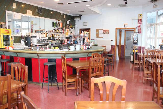 Local comercial en Alquiler en La Font d'en Carròs