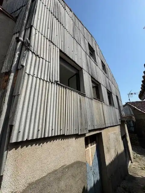 Vista exterior de Casa o xalet en venda en Herguijuela de la Sierra amb Traster i Balcó