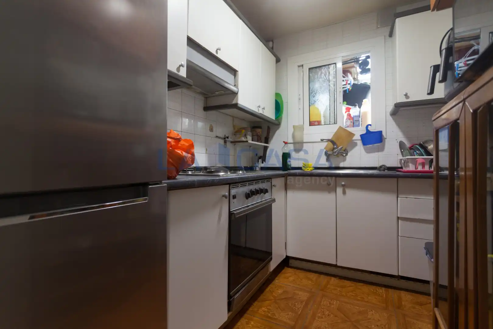 Cocina de Ático en venta en L'Hospitalet de Llobregat con Amueblado
