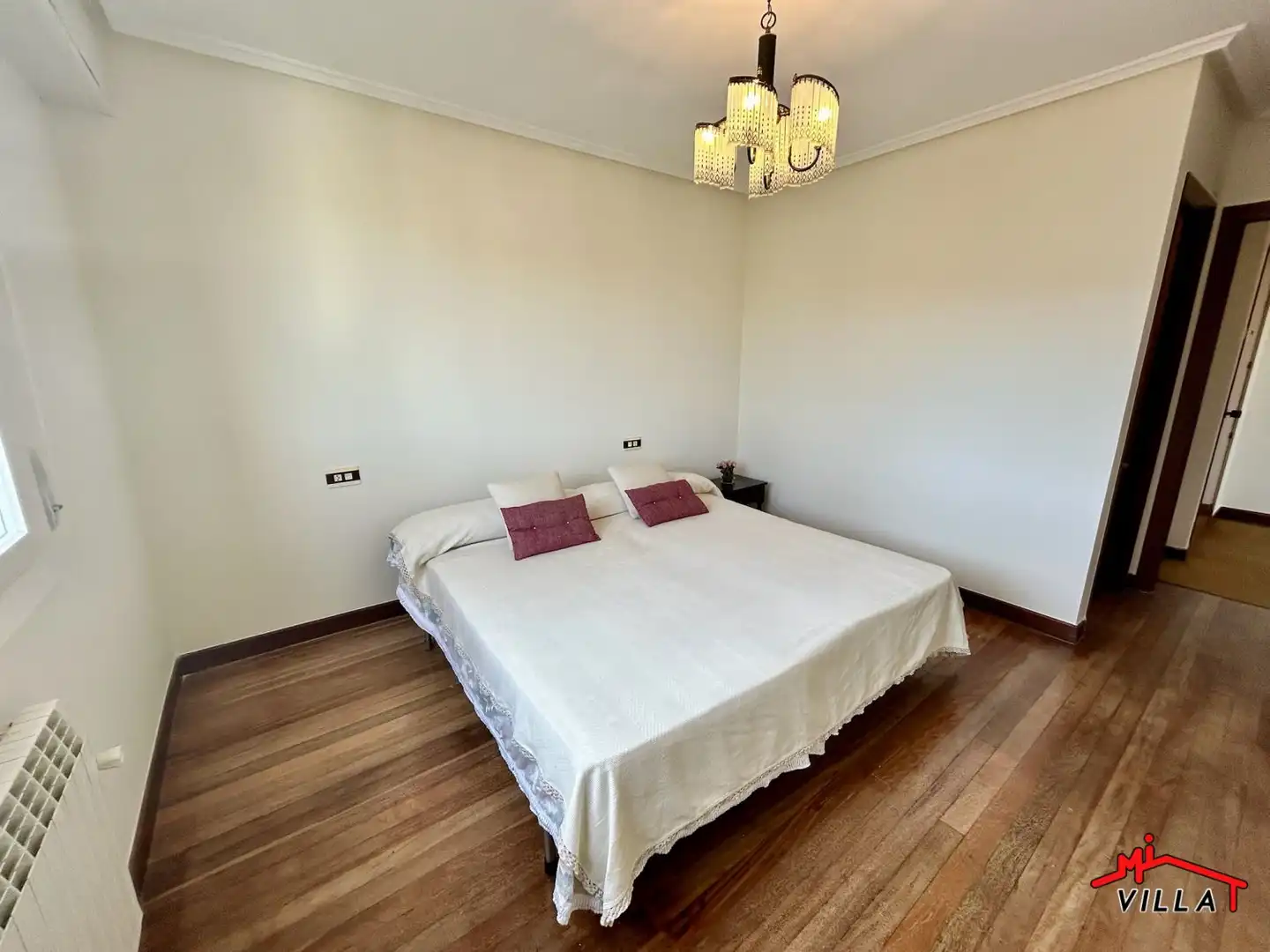 Bedroom of Flat for sale in Laredo  with Terrace