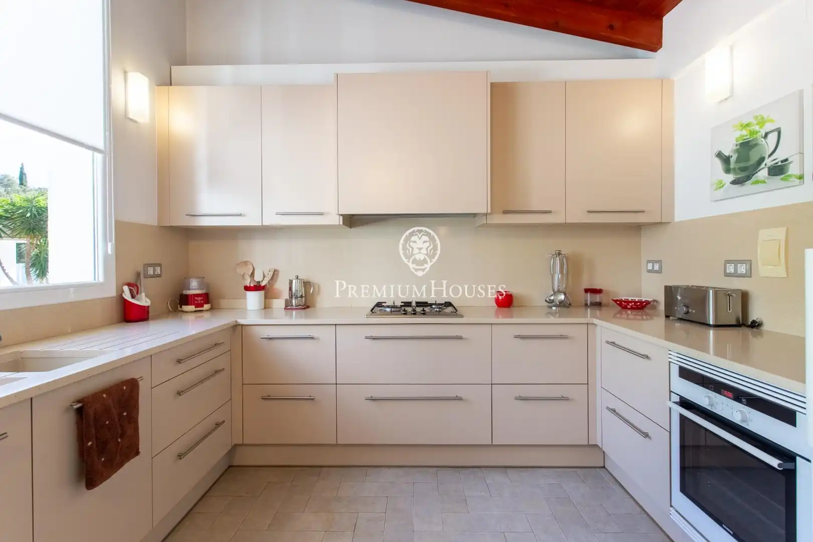Kitchen of Houses for sale in Argentona  with Air Conditioner, Heating and Swimming Pool
