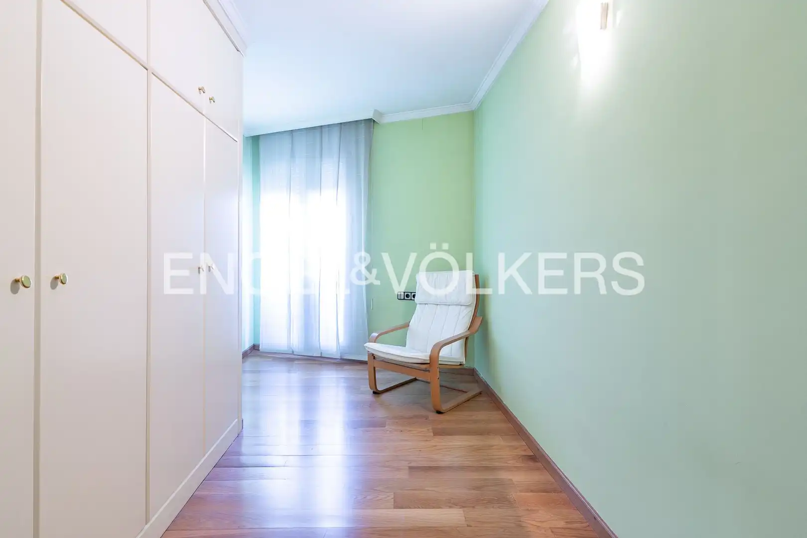 Habitación de Piso en venta en Barcelona con Aire acondicionado, Calefacción y Terraza