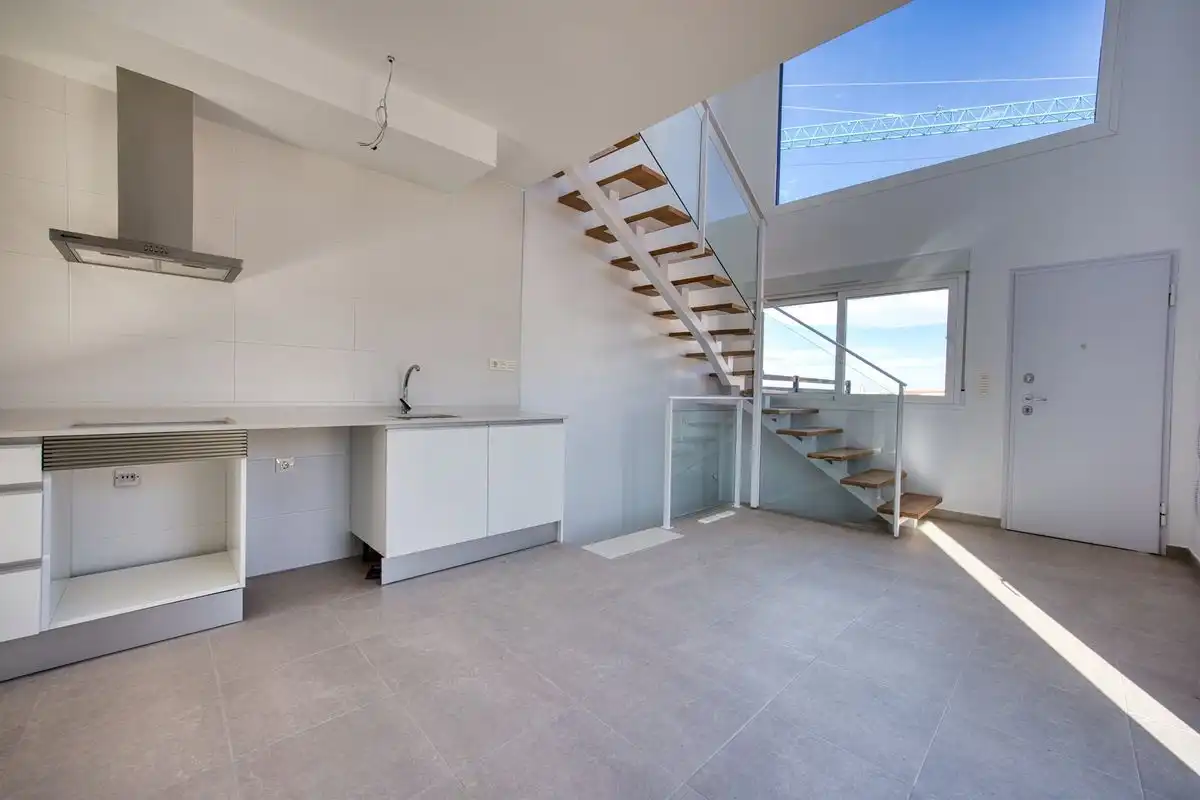 Casa pareada con piscina en venta en Carrer de Xipre, imagen 5