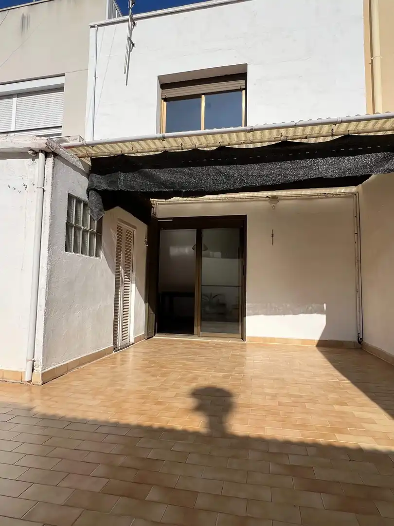 Terrassa de Casa o xalet en venda en Vilanova i la Geltrú amb Calefacció