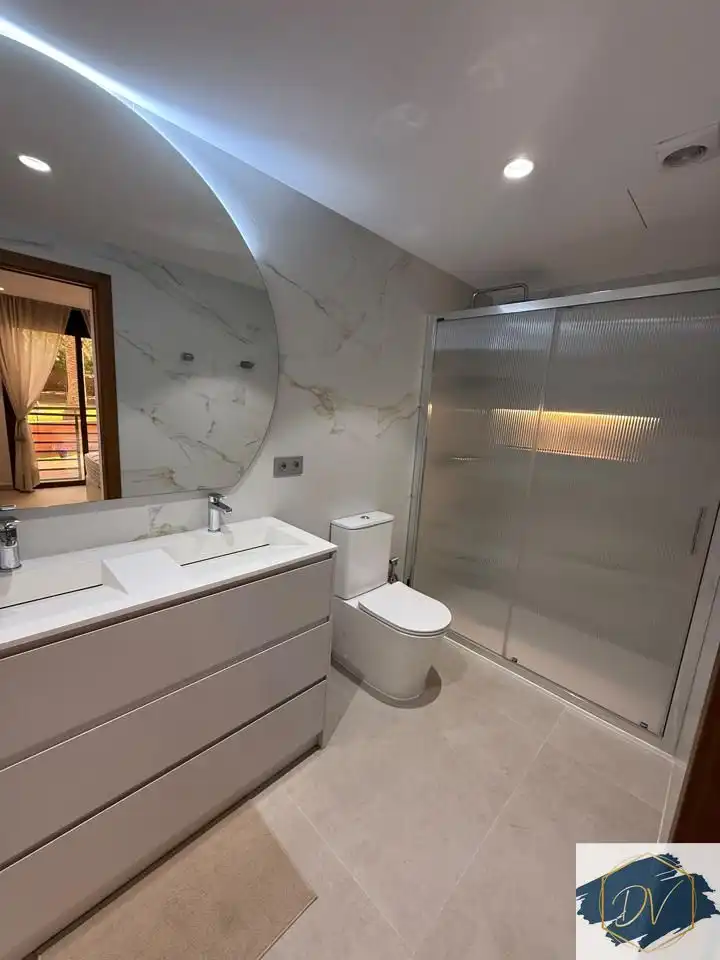 Badezimmer von Wohnung zur Miete in Los Abrigos