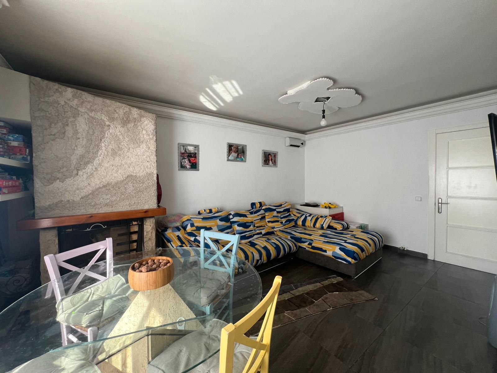Sala d'estar de Casa adosada en venda en Sant Martí de Tous amb Calefacció, Traster i Forn