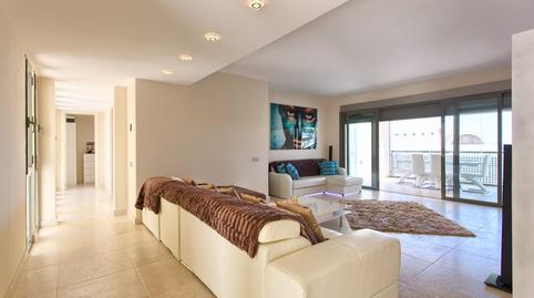 Foto 4 de Apartament en venda a Montemayor - Marbella Club, Málaga