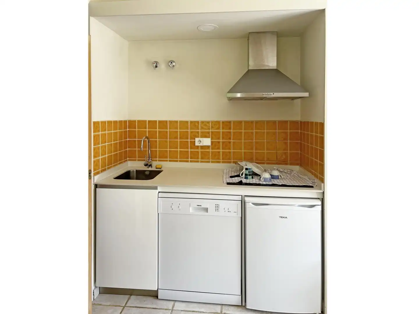Cuina de Apartament en venda en Mont-roig del Camp amb Aire condicionat, Calefacció i Jardí privat
