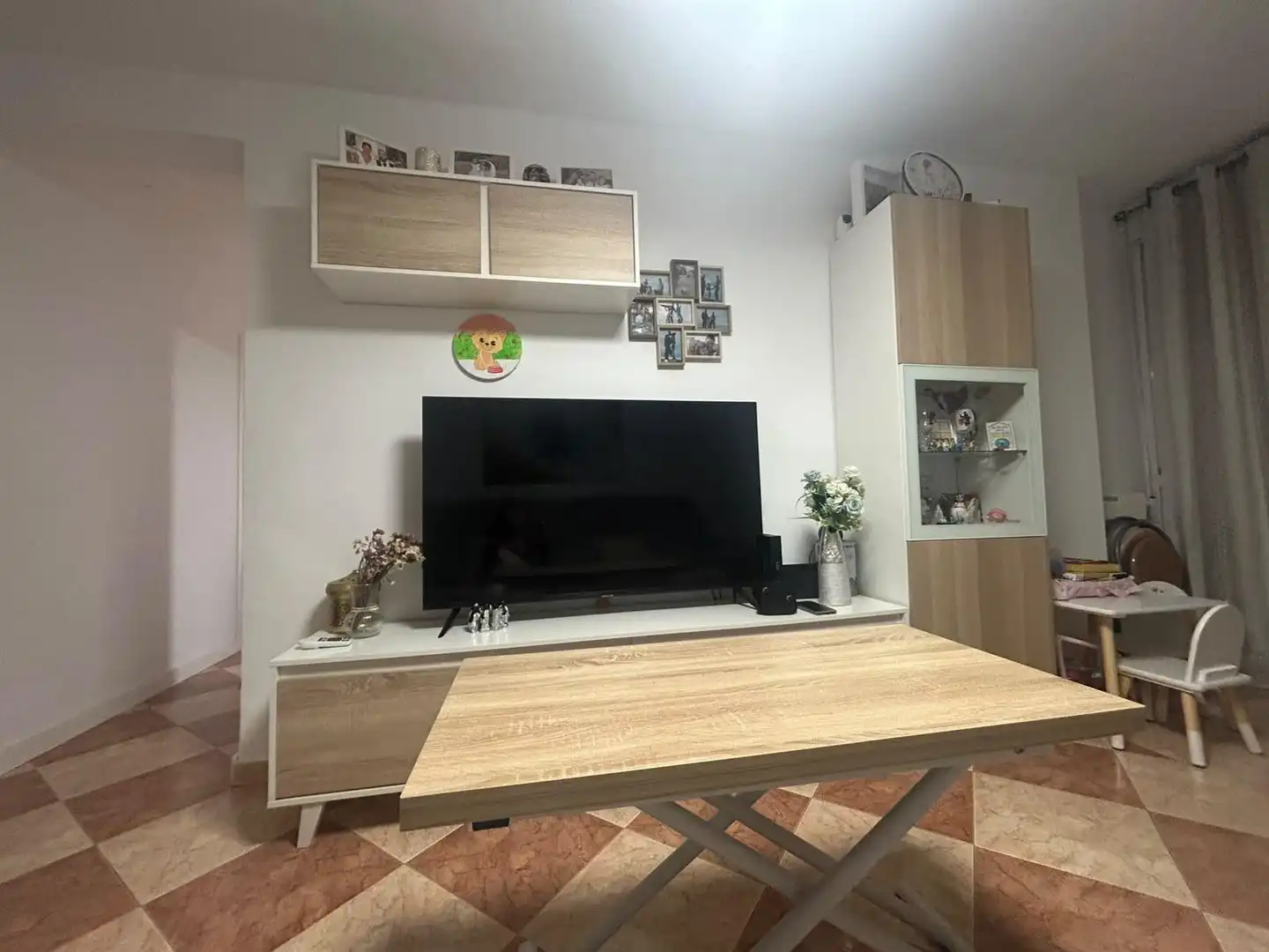 Sala de estar de Piso en venta en Carretera de Cádiz
