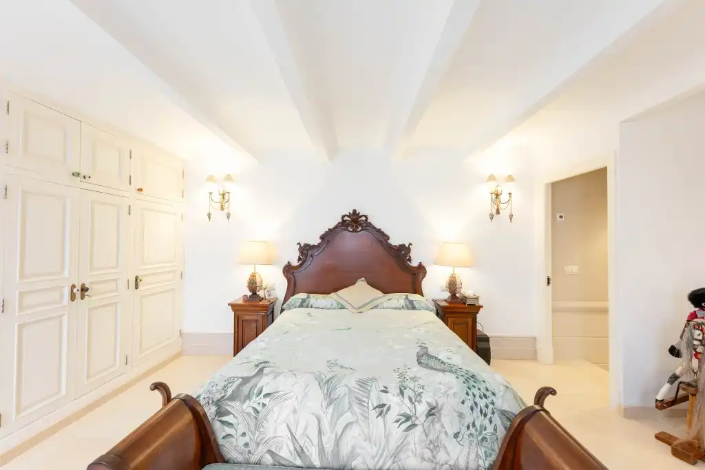 Bedroom of Country homes for sale in Calvià  with Air Conditioner, Heating and Terrace