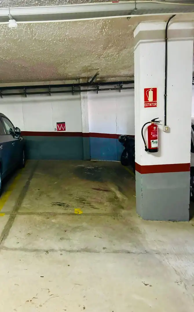 Parking de Apartamento en venta en San Sebastián de la Gomera con Trastero, Amueblado y Lavadora